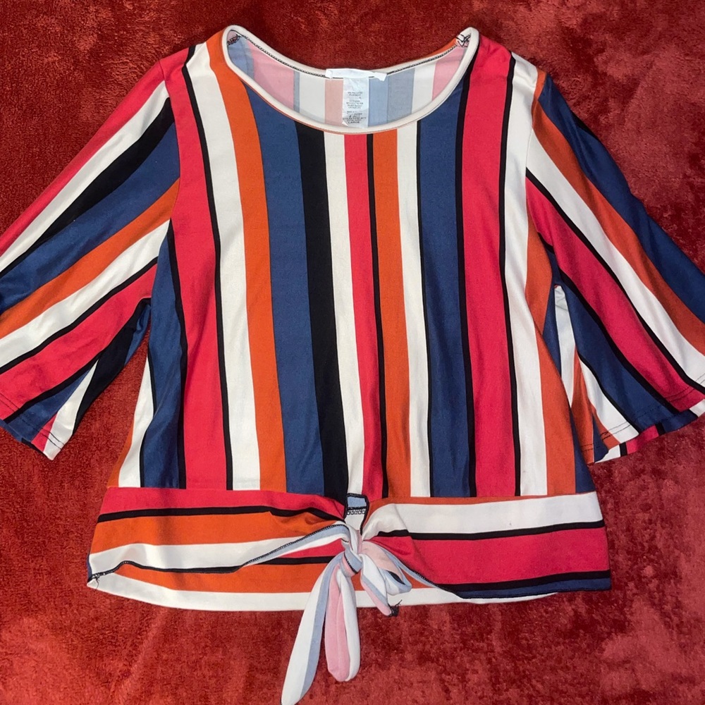 Cropped tie front striped top